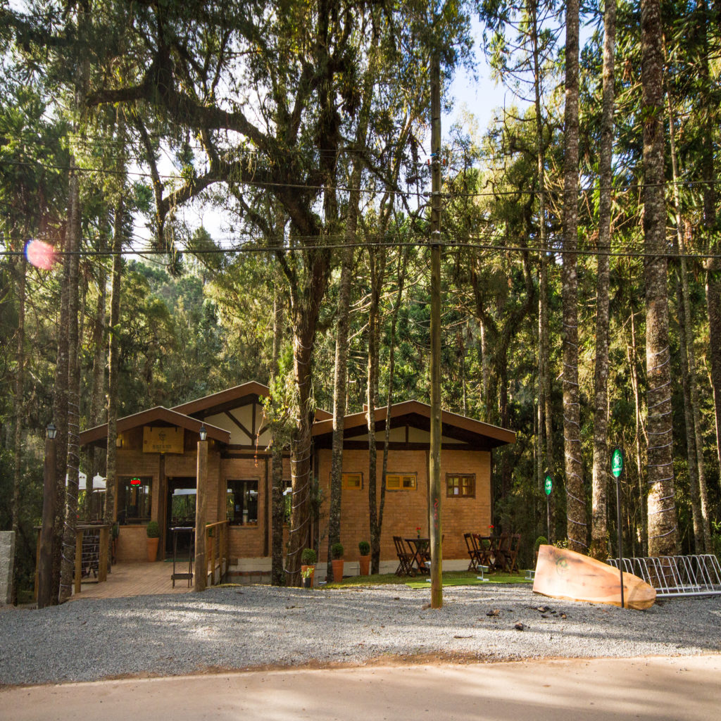 No Meio do Mato Restaurante Portal Netcampos