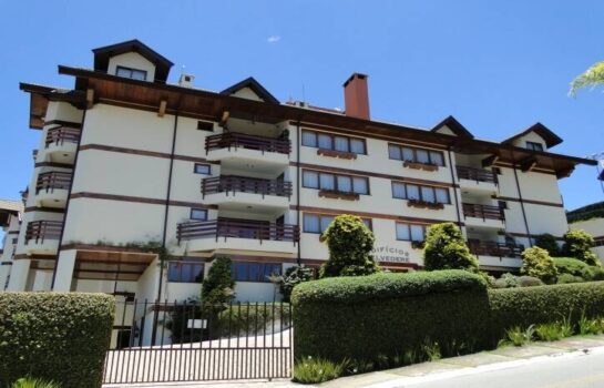 Cobertura duplex mobiliada (Ref. 1492) - Morro do Elefante em Campos do Jordão