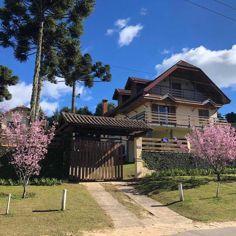 Chalés Toca dos Esquilos