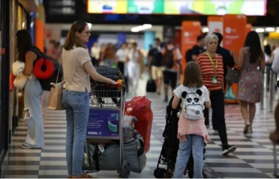 Sudeste registra recorde histórico de passageiros e reforça liderança na aviação brasileira em outubro de 2025