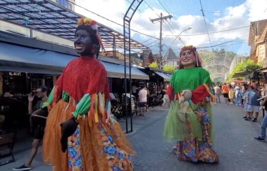 CarnaCampos 2026 terá shows, matinês e concurso de marchinhas