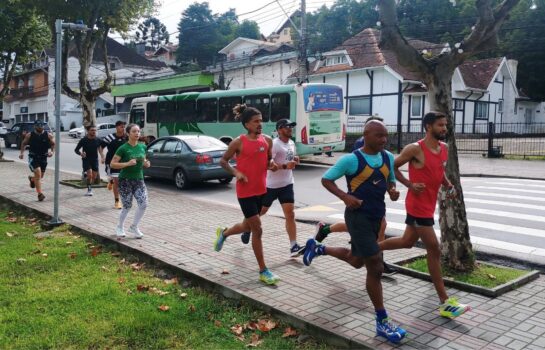 Paulo Paula e Marilson dos Santos participam do 1º treinão para a Meia Maratona de Campos do Jordão