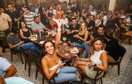 Bar Coronel comemora 34 anos com show da Banda Phaser em São José dos Campos