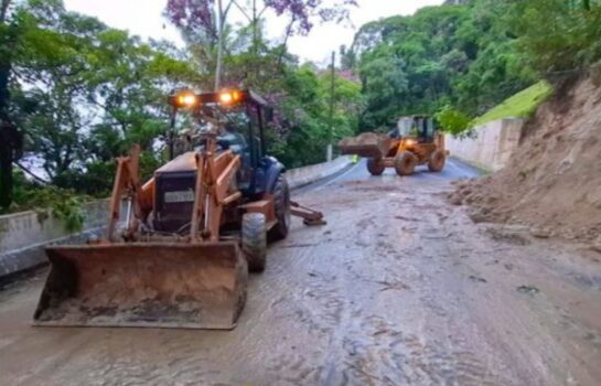 Ubatuba decreta Estado de Emergência e recebe ajuda humanitária após chuvas intensas